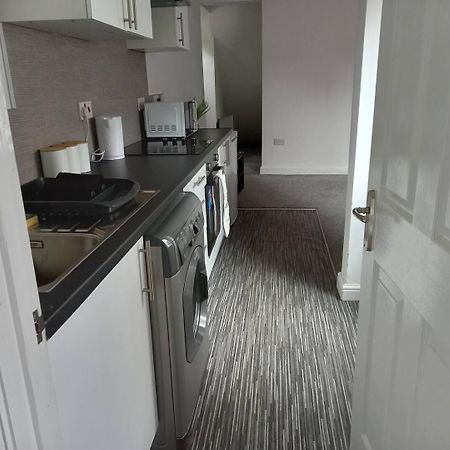 Apartament Simple And Sweet, Flat On Lewis Street - 1 Br Stoke-on-Trent Zewnętrze zdjęcie